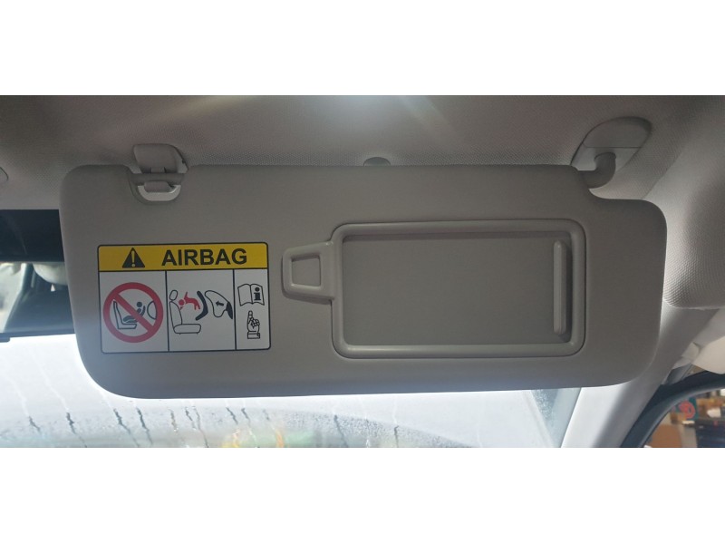 Recambio de parasol derecho para hyundai i30 (pd) tecno mild-hybrid referencia OEM IAM 85220G3010TTX  
