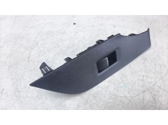 MANDO ELEVALUNAS TRASERO DERECHO 848100D030 848100D030 