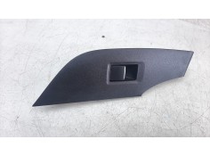 MANDO ELEVALUNAS TRASERO IZQUIERDO 8481012100 