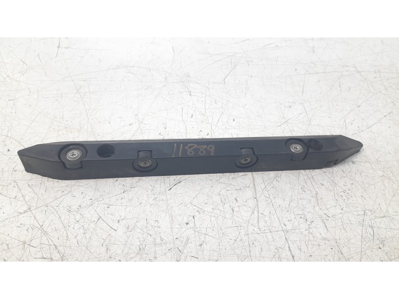 Recambio de moldura para seat mo mo referencia OEM IAM MOLDURA  