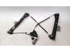 ELEVALUNAS DELANTERO DERECHO A2057206620 