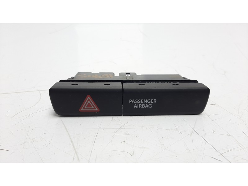 Recambio de warning para suzuki vitara 1.6 ddis turbodiesel cat referencia OEM IAM 3743054P105PK  