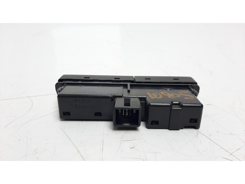 Recambio de warning para suzuki vitara 1.6 ddis turbodiesel cat referencia OEM IAM 3743054P105PK  