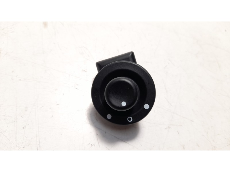 Recambio de mando retrovisor para renault clio iv referencia OEM IAM  REN15620 