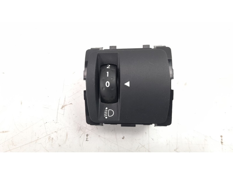 Recambio de interruptor para renault megane iv berlina 5p 1.3 tce referencia OEM IAM 251902972R  