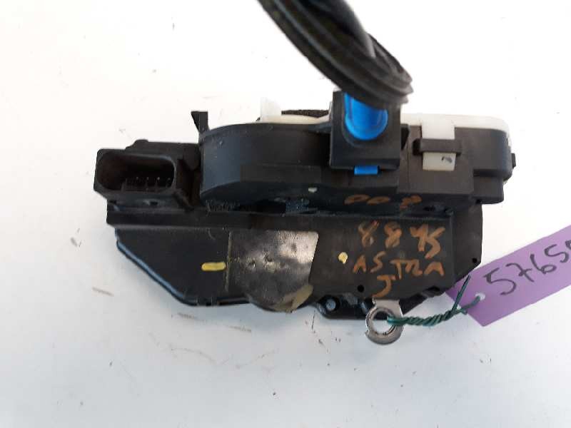 Recambio de cerradura puerta delantera derecha para opel astra j lim. enjoy referencia OEM IAM 3023880  