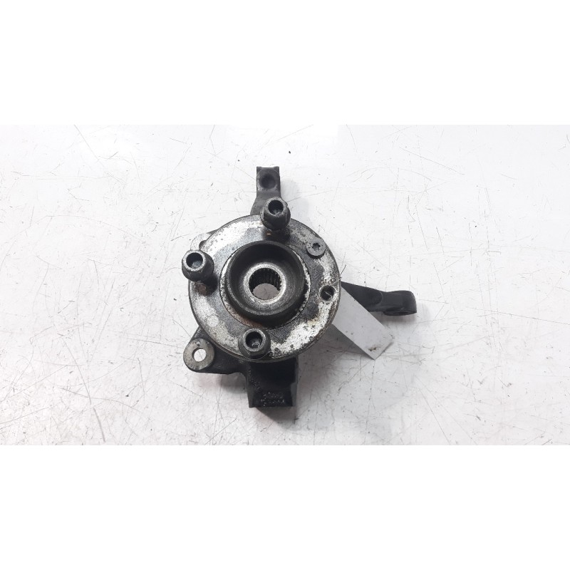 Recambio de mangueta delantera izquierda para renault kangoo 1.5 dci diesel fap referencia OEM IAM 8200755585 765771 ZZPRE002