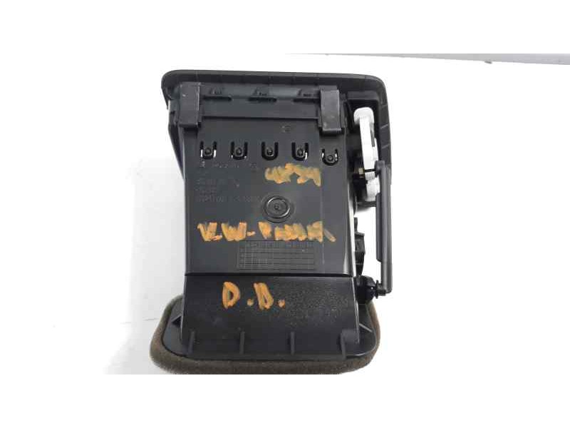 Recambio de rejilla aireadora para volkswagen passat berlina (3c2) edition plus referencia OEM IAM 3C1819701  