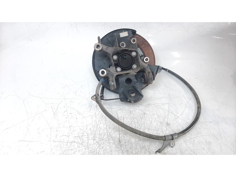 Recambio de mangueta trasera derecha para toyota rav 4 referencia OEM IAM 4245042040  