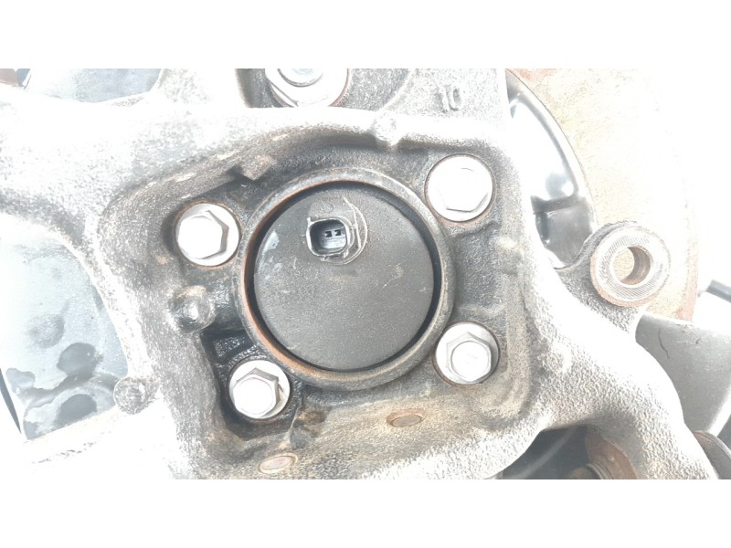 Recambio de mangueta trasera derecha para toyota rav 4 referencia OEM IAM 4245042040  