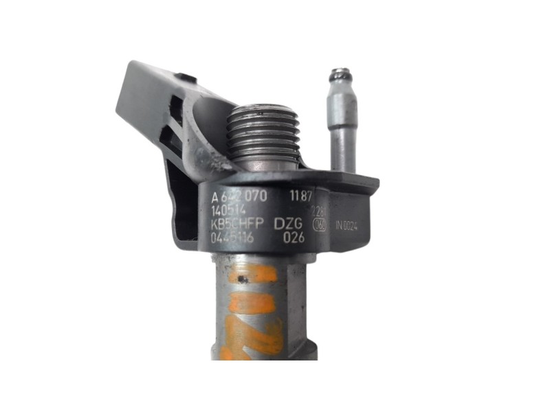 Recambio de inyector para mercedes-benz clase s (w222) lim. 3.0 cdi cat referencia OEM IAM 6420701187  