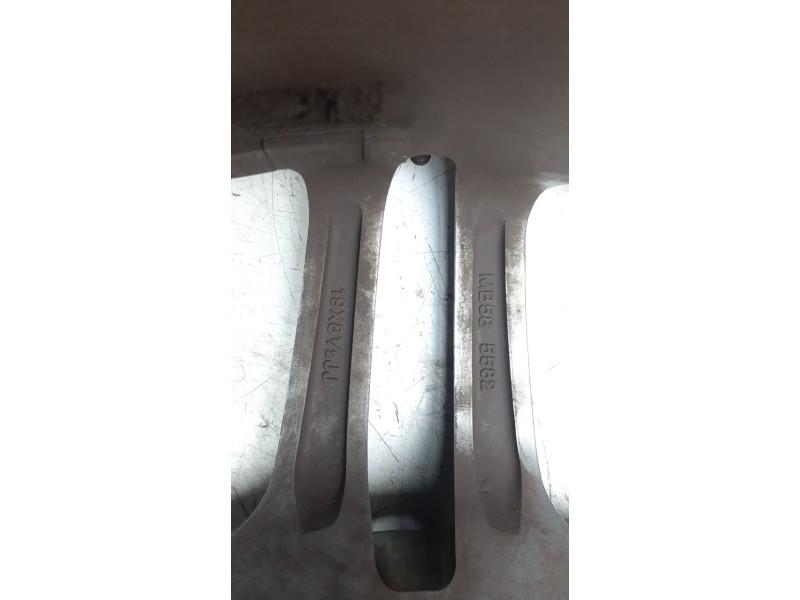 Recambio de llanta para mercedes-benz clase cl (w215) coupe 5.0 v8 24v cat referencia OEM IAM MB585582 19PULGADAS 