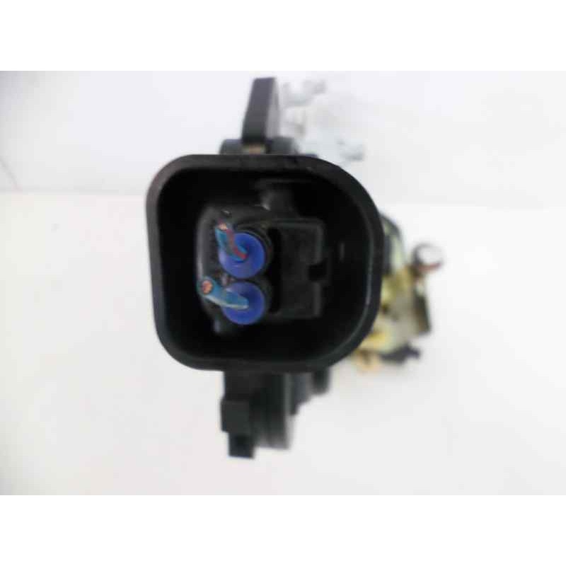 Recambio de cerradura puerta trasera izquierda para toyota rav 4 (a2) 2.0 luna 4x4 (2003) referencia OEM IAM   