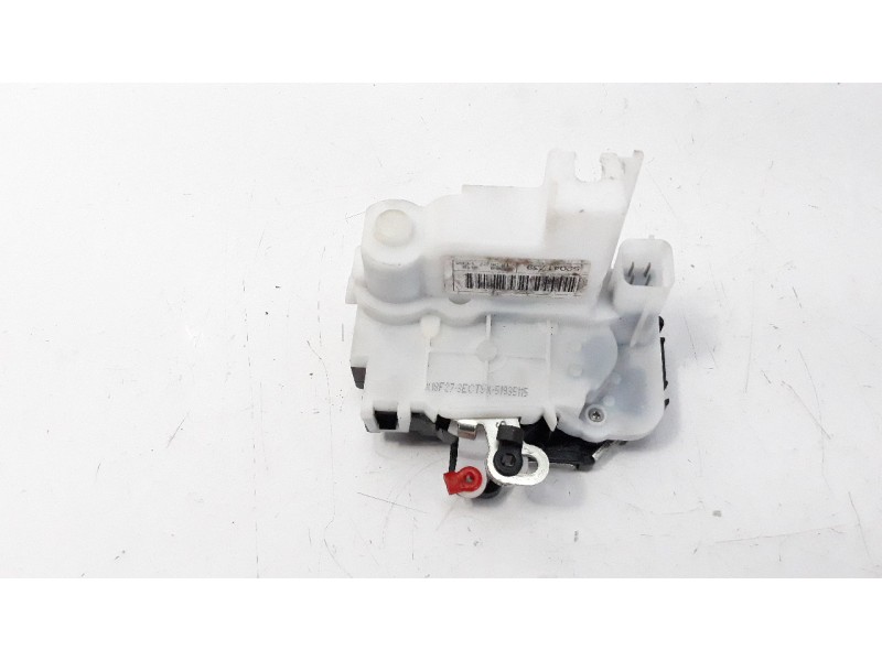 Recambio de cerradura puerta delantera izquierda para fiat nuova 500 (150) lounge referencia OEM IAM 52041739  