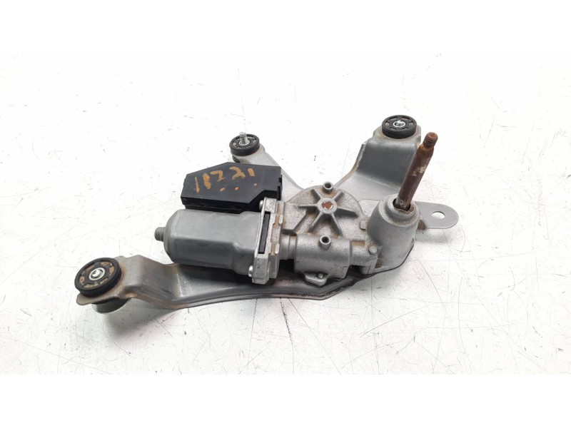 Recambio de motor limpia trasero para toyota rav 4 referencia OEM IAM 8513042080  