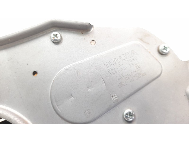 Recambio de motor limpia trasero para toyota rav 4 referencia OEM IAM 8513042080  