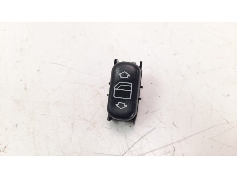 Recambio de mando elevalunas trasero izquierdo para mercedes-benz clase cl (w215) coupe 5.0 v8 24v cat referencia OEM IAM A22082