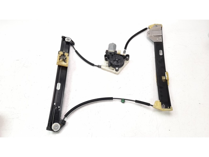 Recambio de elevalunas delantero derecho para audi a1 sportback (gba) 1.0 tfsi referencia OEM IAM 82G837462A  