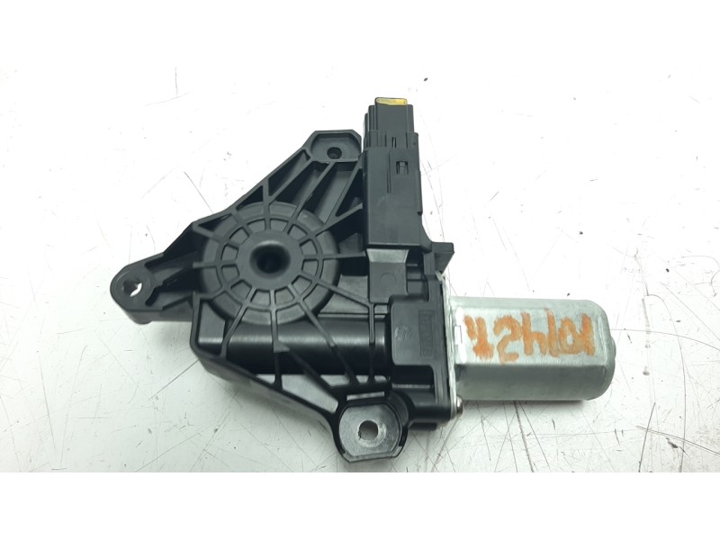 Recambio de motor elevalunas trasero izquierdo para volvo v40 momentum referencia OEM IAM C17544100  