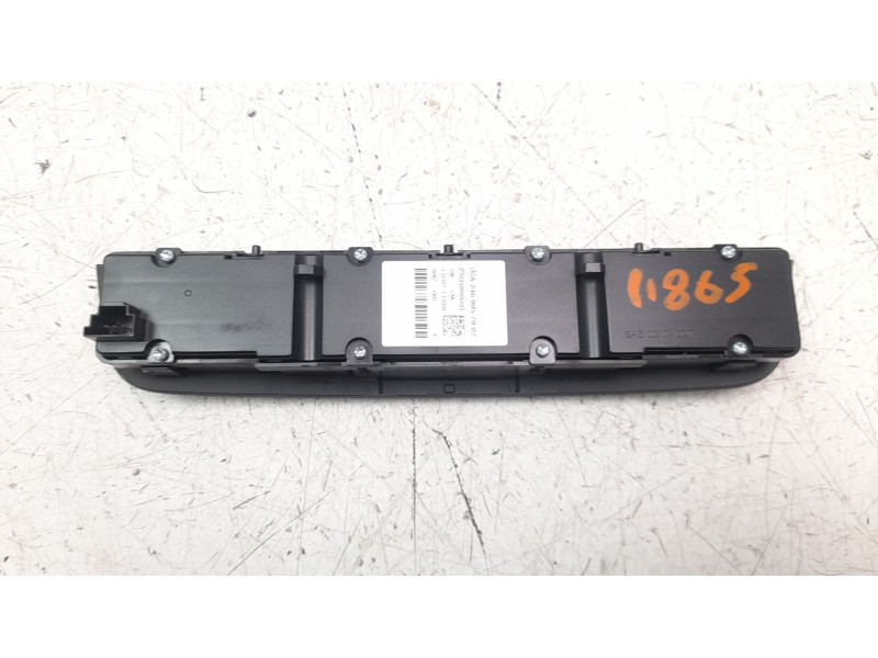 Recambio de warning para mercedes-benz clase cla (w117) cla 200 cdi (117.308) referencia OEM IAM A2469057902  