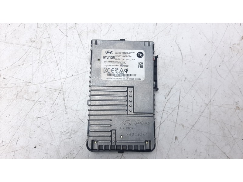 Recambio de modulo electronico para hyundai kona referencia OEM IAM 95560CM000  