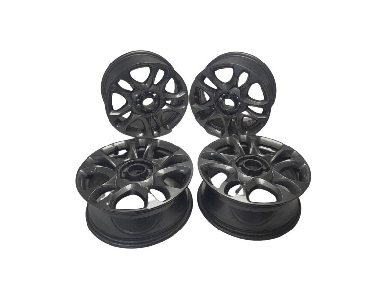 Recambio de juego llantas para fiat nuova 500 (150) club referencia OEM IAM 51940828 52048604 