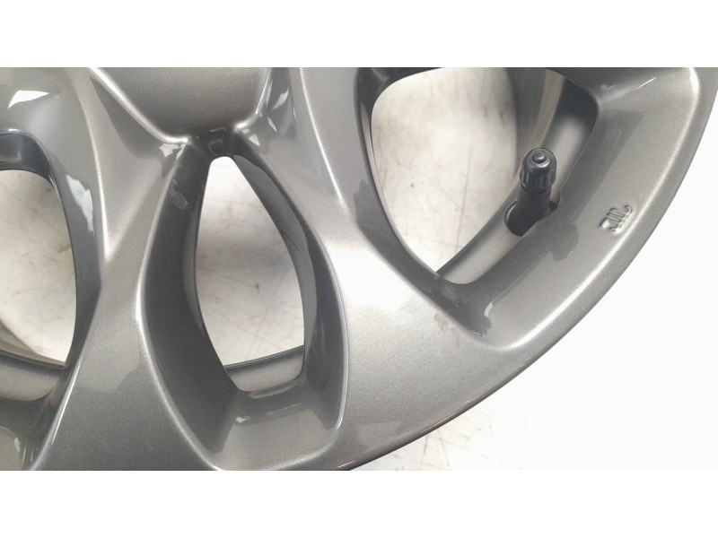 Recambio de juego llantas para fiat nuova 500 (150) club referencia OEM IAM 51940828 52048604 