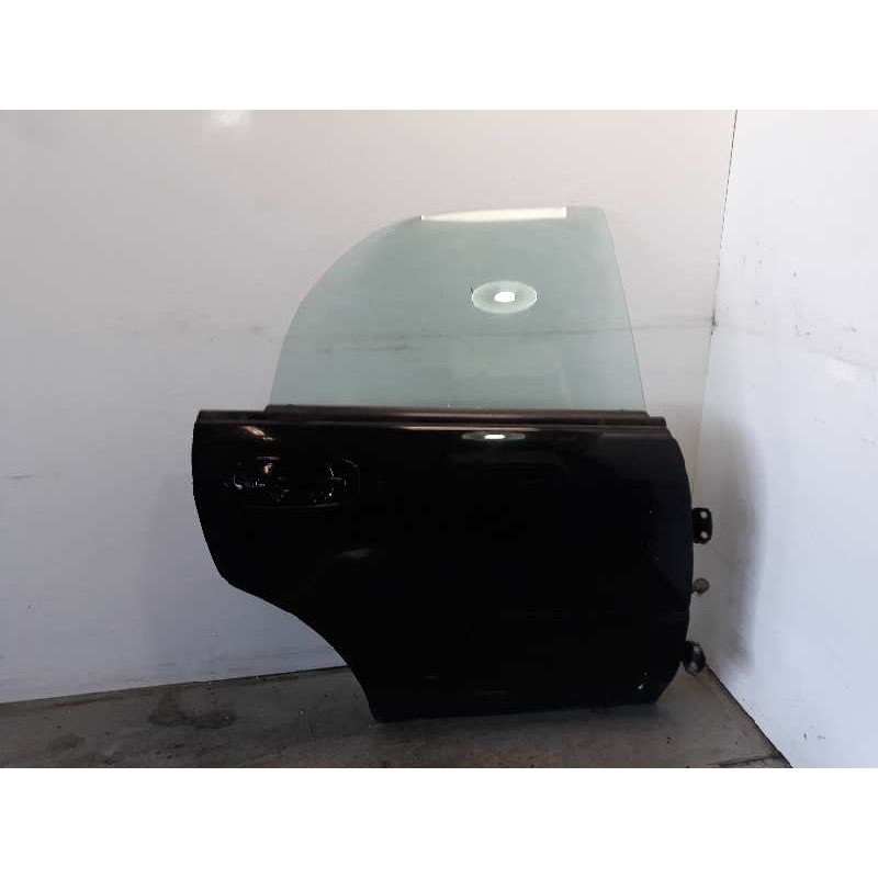Recambio de puerta trasera derecha para subaru impreza g11 (gd/gg) 2.0 r sw referencia OEM IAM 60409FE043  