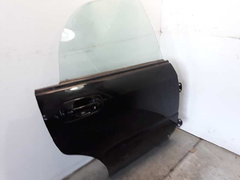 Recambio de puerta trasera derecha para subaru impreza g11 (gd/gg) 2.0 r sw referencia OEM IAM 60409FE043  