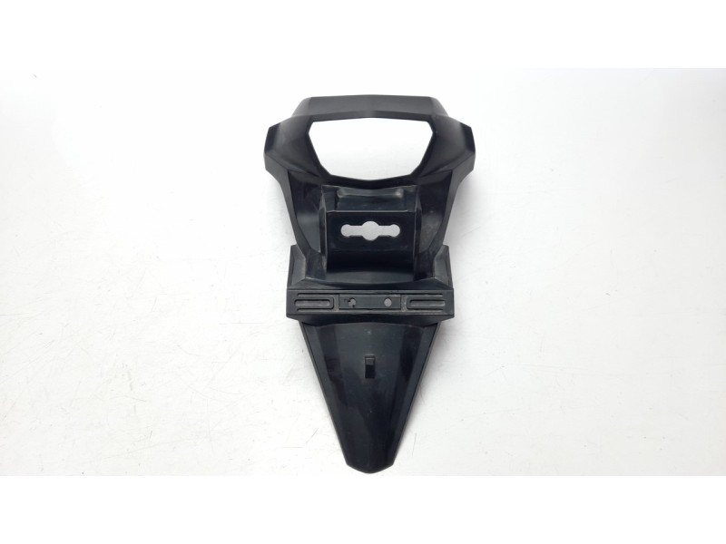 Recambio de guardabarros trasero para suzuki v-strom 650 referencia OEM IAM 6311228K0  