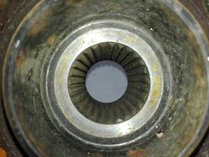 Recambio de mangueta delantera izquierda para subaru impreza g11 (gd/gg) 2.0 r sw referencia OEM IAM   