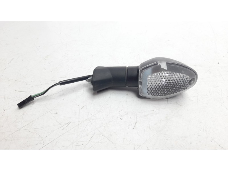 Recambio de piloto trasero derecho para suzuki v-strom 650 referencia OEM IAM 3560308JA0000  