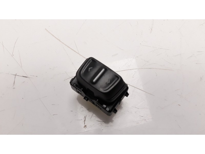 Recambio de mando elevalunas delantero izquierdo para dacia sandero 1.2 16v cat referencia OEM IAM 254214937R  