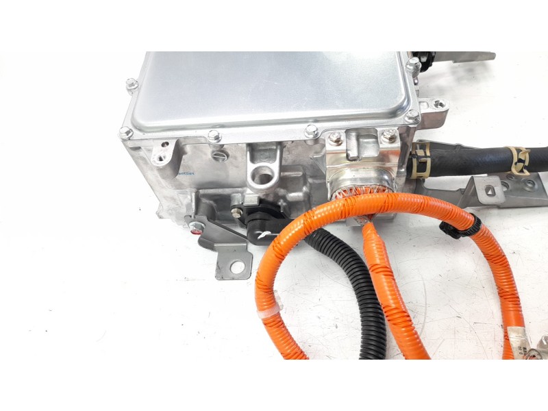 Recambio de inversor para mitsubishi outlander (gf0) phev kaiteki 4wd referencia OEM IAM W005T70272  