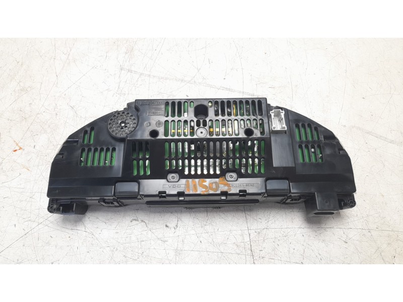 Recambio de cuadro instrumentos para mercedes-benz clase c (w204) coupe 2.1 cdi cat referencia OEM IAM A2049004609  