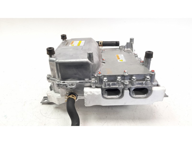 Recambio de inversor para mitsubishi outlander (gf0) phev kaiteki 4wd referencia OEM IAM 9410A130 CZ2526038015 MA26641052