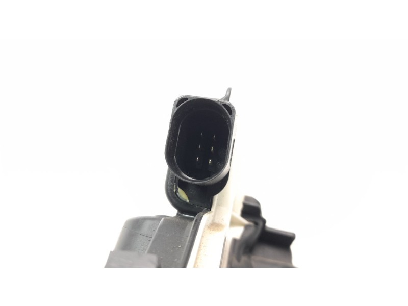 Recambio de cerradura puerta trasera izquierda para volkswagen tiguan (5n2) 2.0 tdi referencia OEM IAM 5N0839015J  