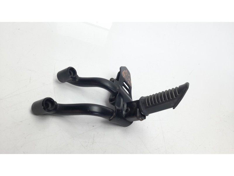 Recambio de estribo para suzuki v-strom 650 referencia OEM IAM   