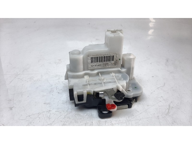 Recambio de cerradura puerta delantera izquierda para fiat nuova 500 (150) club referencia OEM IAM 52191863 DLF460047 