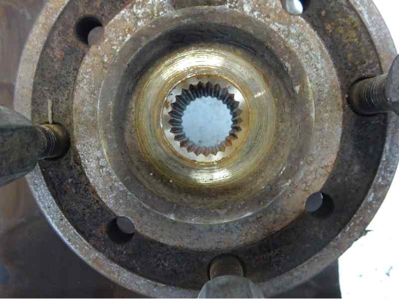 Recambio de mangueta delantera derecha para volvo s40 berlina 1.8i referencia OEM IAM   