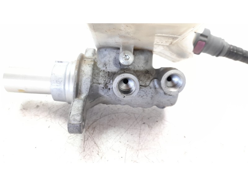 Recambio de bomba freno para ford kuga (cbs) 1.5 ecoboost cat referencia OEM IAM DV612140GA  