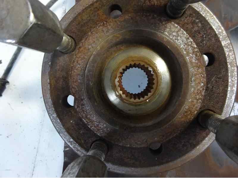 Recambio de mangueta delantera izquierda para volvo s40 berlina 1.8i referencia OEM IAM   