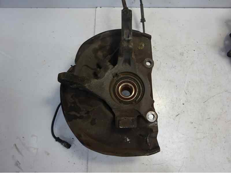 Recambio de mangueta delantera izquierda para volvo s40 berlina 1.8i referencia OEM IAM   