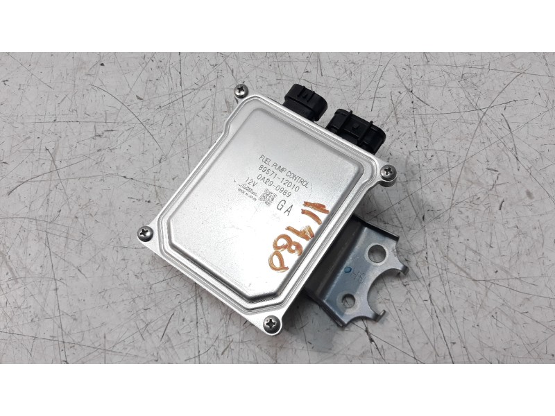 Recambio de modulo electronico para toyota corolla (e21) referencia OEM IAM 8957112010  
