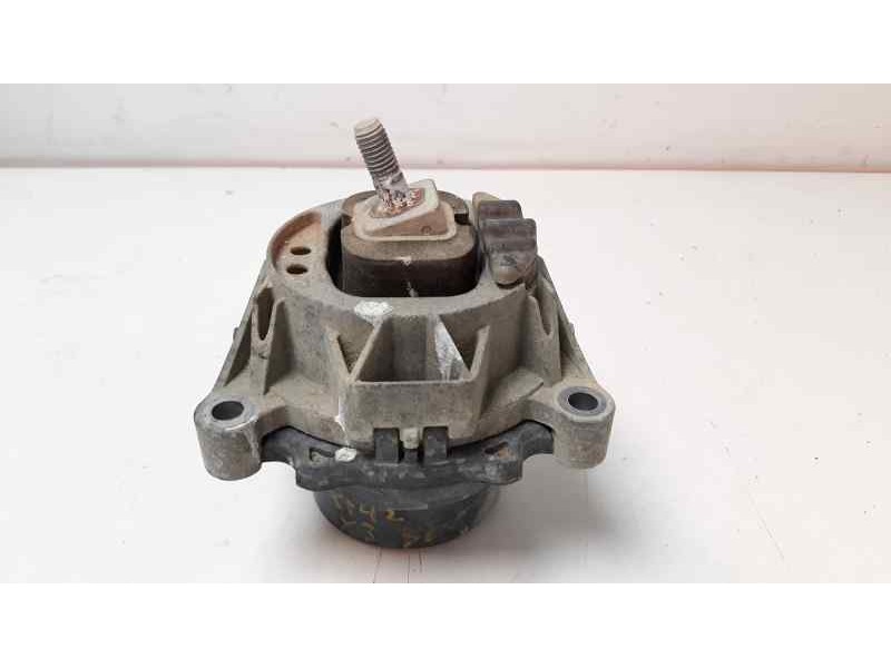 Recambio de soporte motor derecho para bmw x3 (f25) sdrive 18d referencia OEM IAM 22116862156  