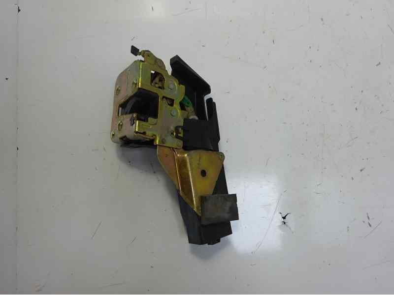 Recambio de cerradura puerta trasera izquierda para volvo s40 berlina 1.8i referencia OEM IAM   