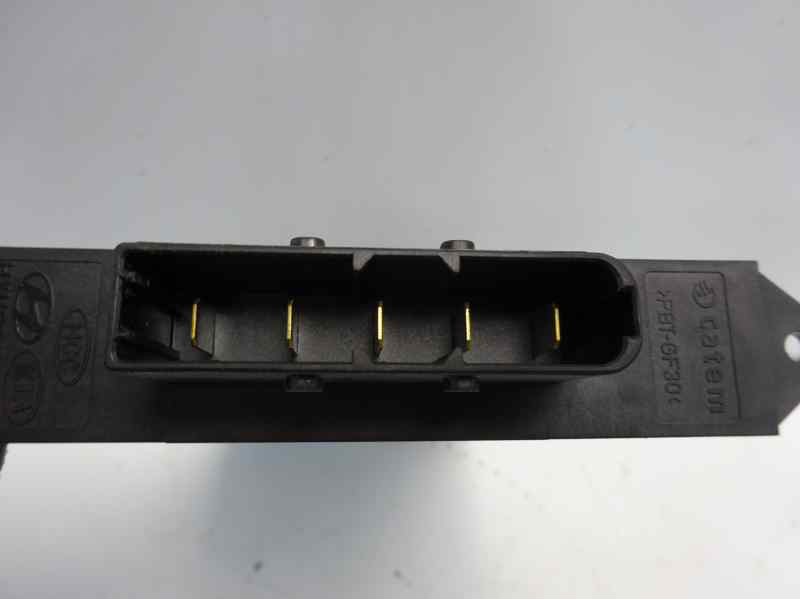 Recambio de resistencia calefaccion para kia cee´d emotion referencia OEM IAM 07T325S0843  