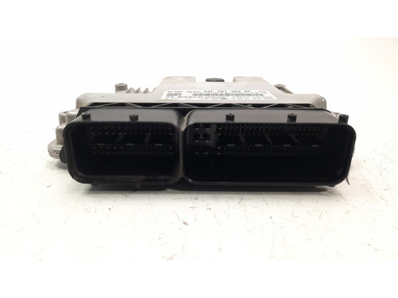 Recambio de centralita motor uce para volkswagen golf vii lim. (bq1) 1.0 tsi referencia OEM IAM 04C907309BP 0261S21435 