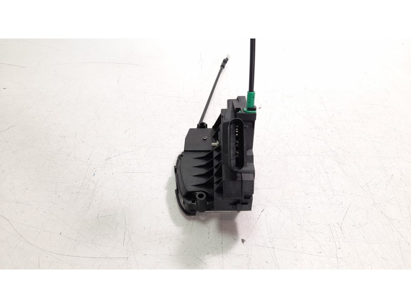 Recambio de cerradura puerta delantera derecha para ford kuga (cbs) 1.5 ecoboost cat referencia OEM IAM BM5AA21812BH  
