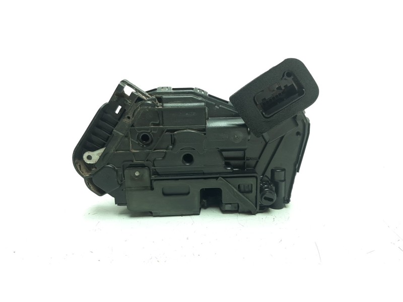 Recambio de cerradura puerta trasera derecha para volkswagen golf vii lim. (bq1) 1.0 tsi referencia OEM IAM 5TA839016L  